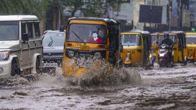 Rain News தமிழகத்தில் கனமழை கோர தாண்டவம்! சுவர் இடிந்து 17 வயது மாணவி பலி – தாய் படுகாயம்! Theechudar